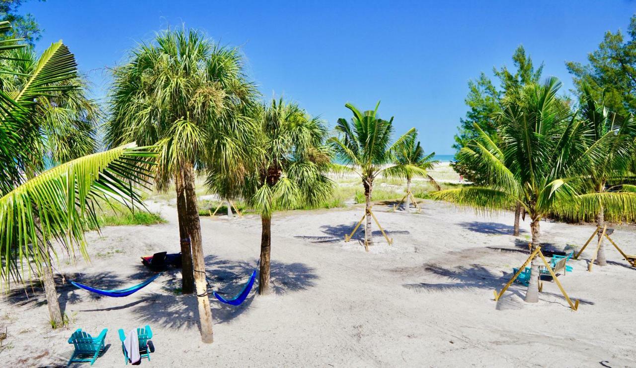 莫洛伊海湾小屋汽车旅馆 圣徒皮特海滩 外观 照片